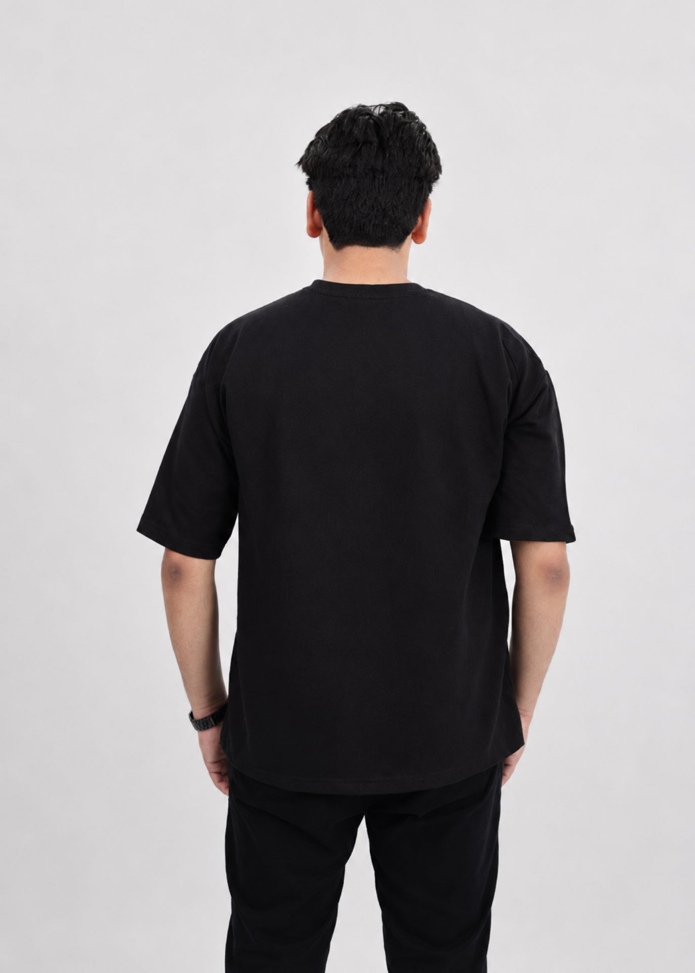 Embroidered Shadow Eyes Oversized T-Shirt - Black